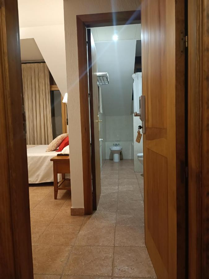 Hostal Decerca Prádena 客房 照片