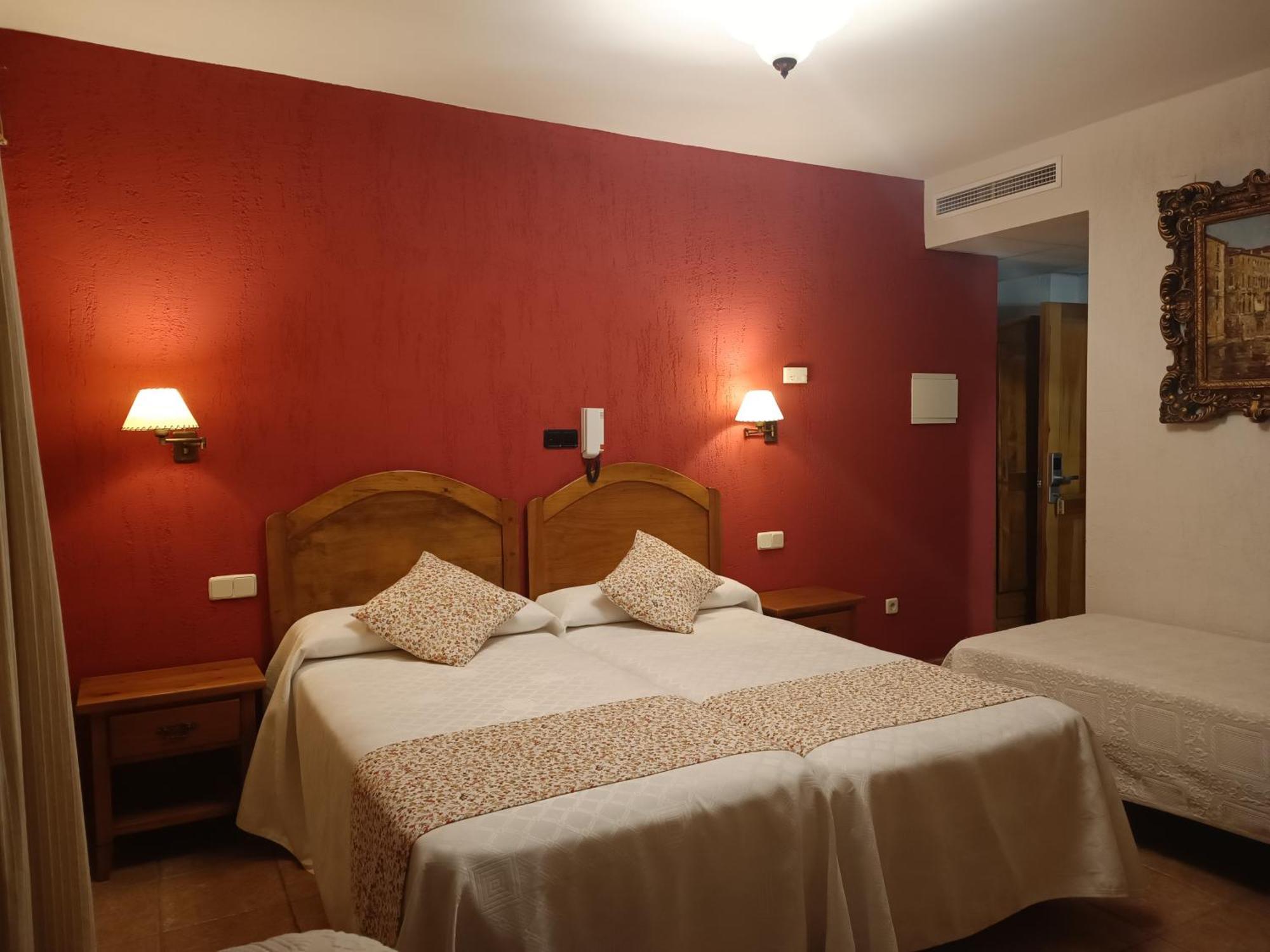 Hostal Decerca Prádena 客房 照片