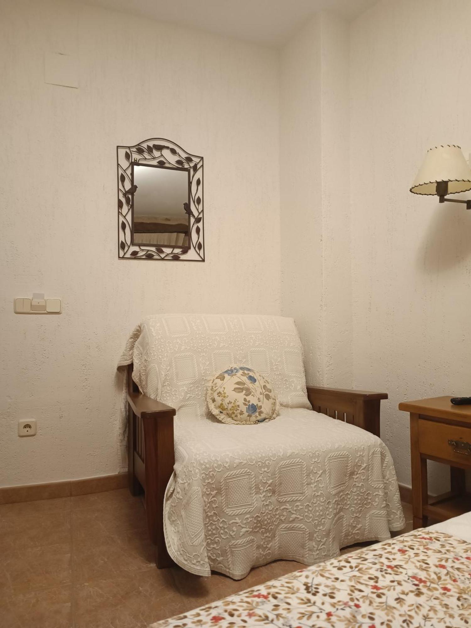 Hostal Decerca Prádena 客房 照片